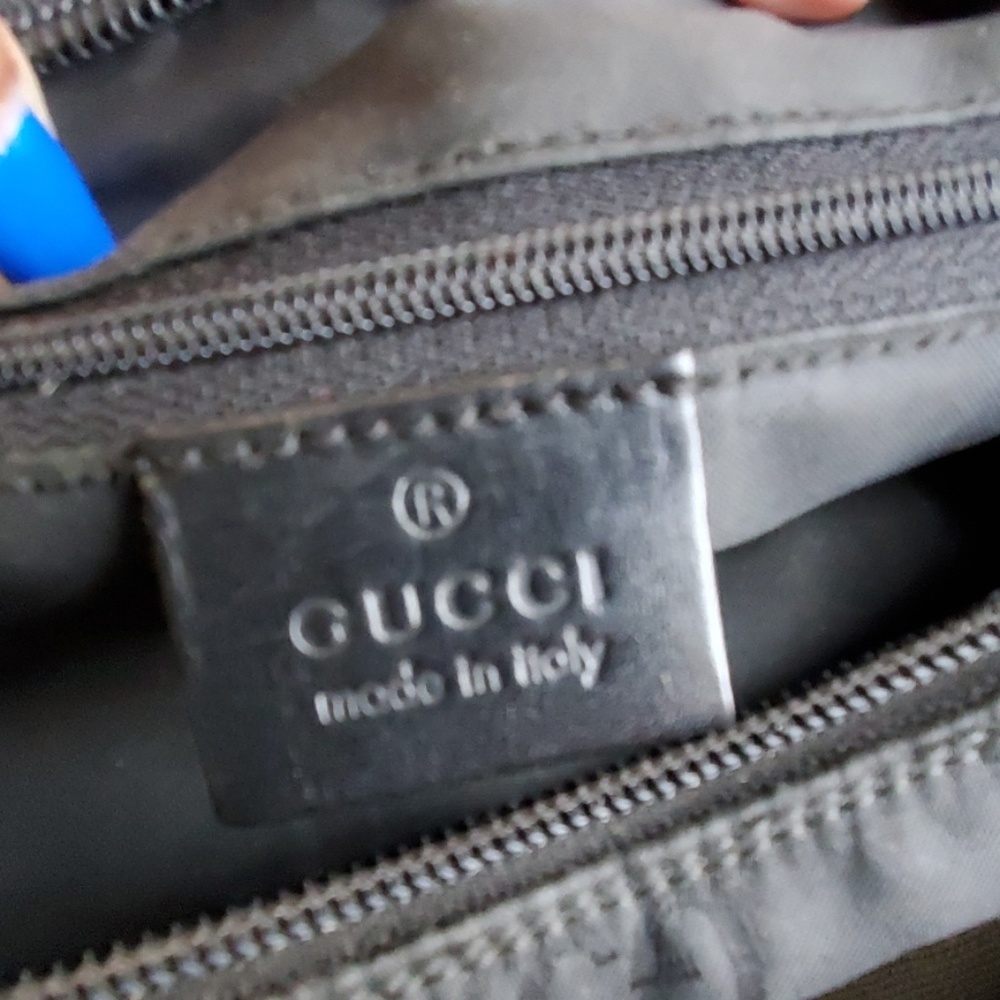 Authentic Gucci purse 001 3386 - Picture 3 of 8